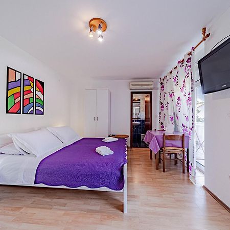 Apartments Barcot Хвар Екстер'єр фото