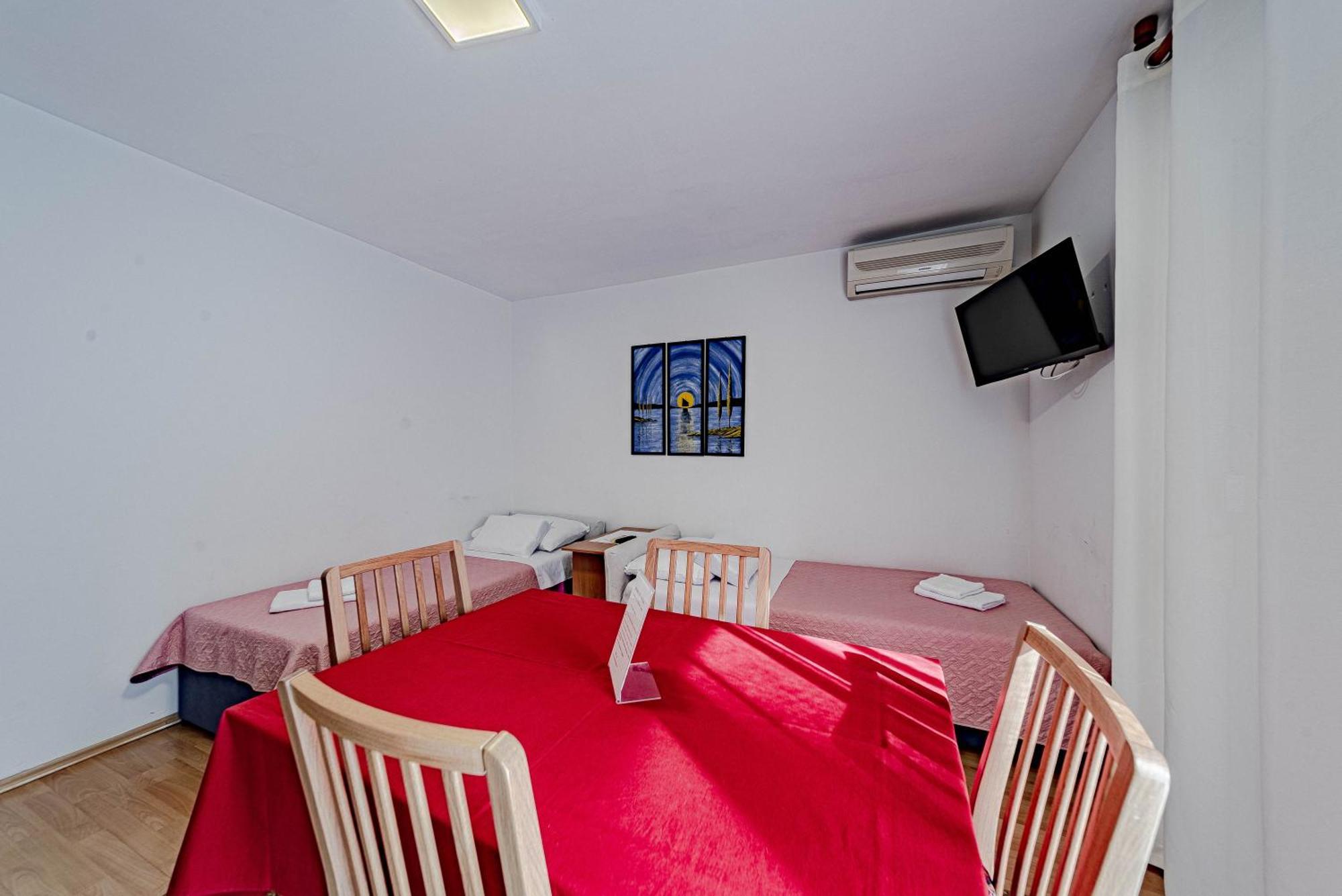 Apartments Barcot Хвар Екстер'єр фото