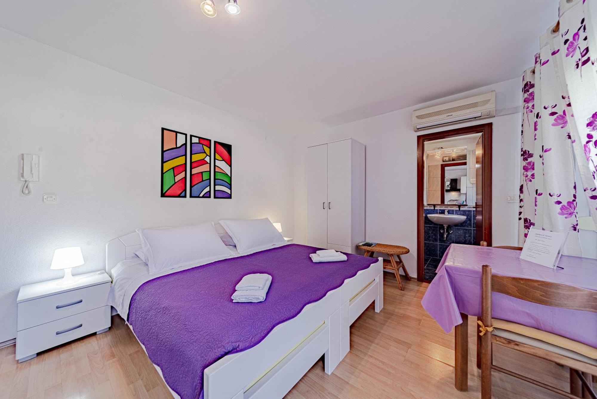 Apartments Barcot Хвар Екстер'єр фото